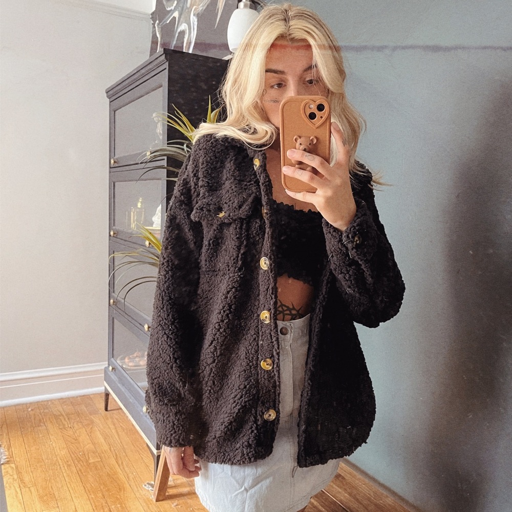 No Boundaries Sherpa shacket
